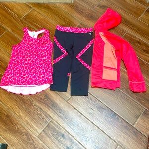 Bundle: Xersion Quick-Dri set + AVIA hoodie, size (10-12)